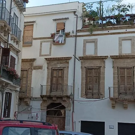 La Casetta Di Marta Ai Quattro Canti Di Giusi *