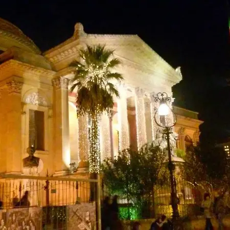 La Casetta Di Marta Ai Quattro Canti * Palermo
