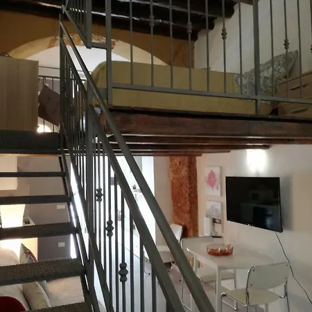 La Casetta Di Marta Ai Quattro Canti Apartment *